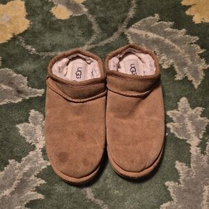 UGG Tan Suede Shearling-Lined Slip-On Clogs